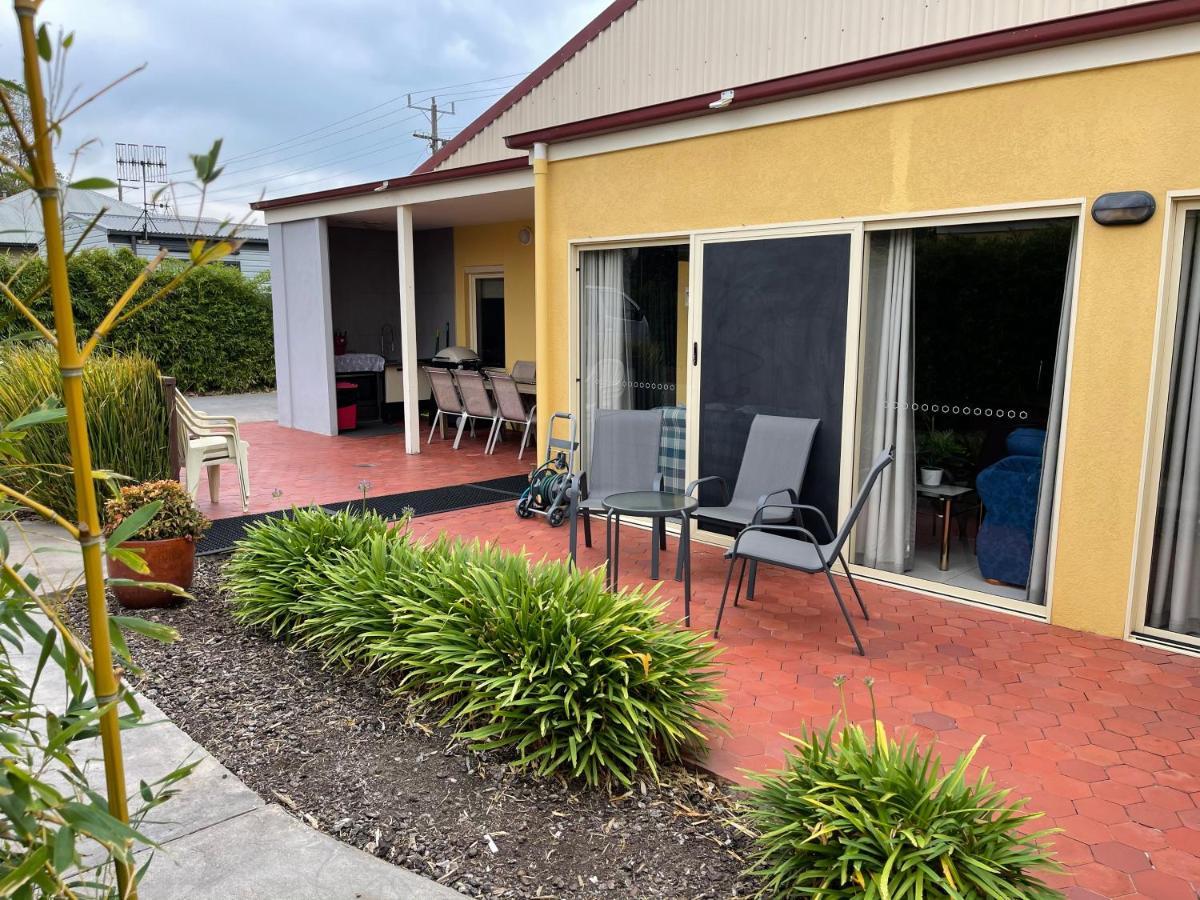 Austral Place 88 Via Merri River ウォーナンブール エクステリア 写真